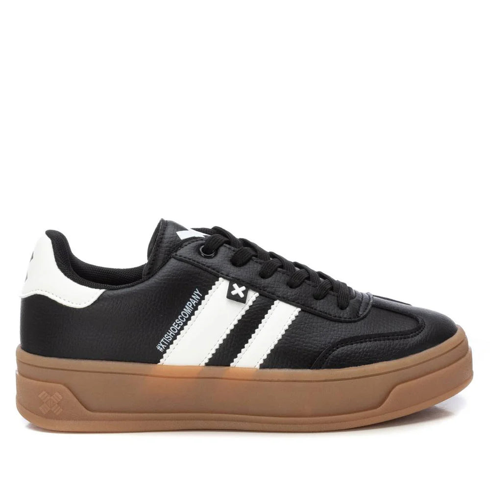 Zapatilla Negra - XTI