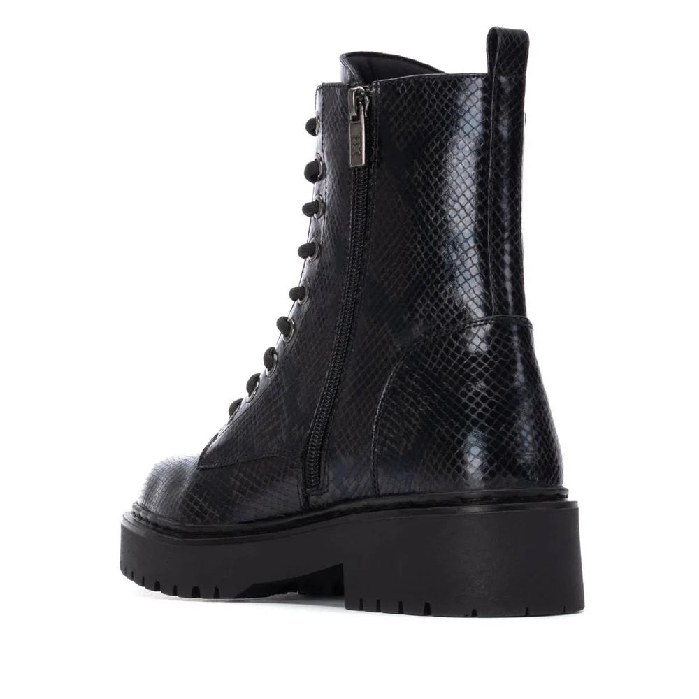 NOVEDAD Bota Textura Serpiente -XTI