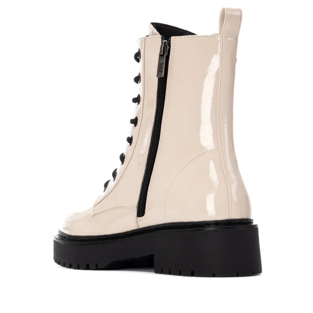 NOVEDAD Botas Charol Blancas - XTI