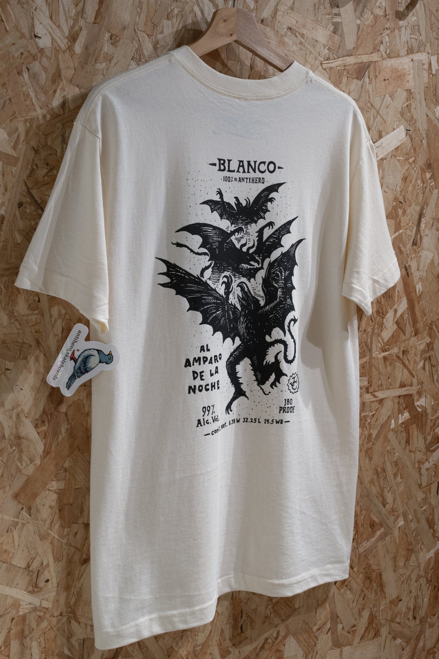 Camiseta Antihero