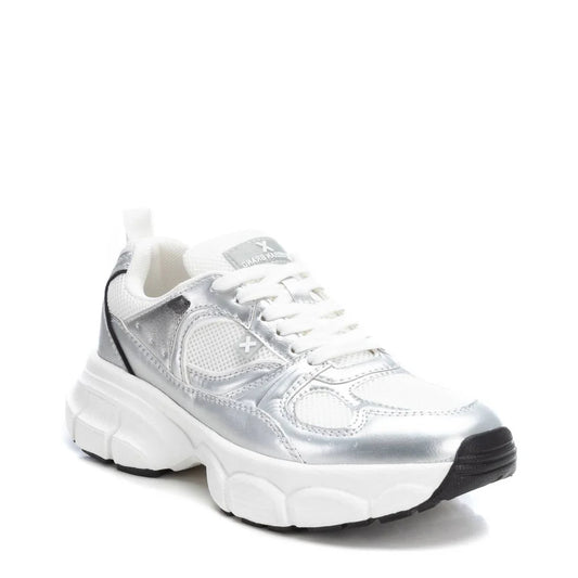 NOVEDAD Deportivas Plateadas - XTI