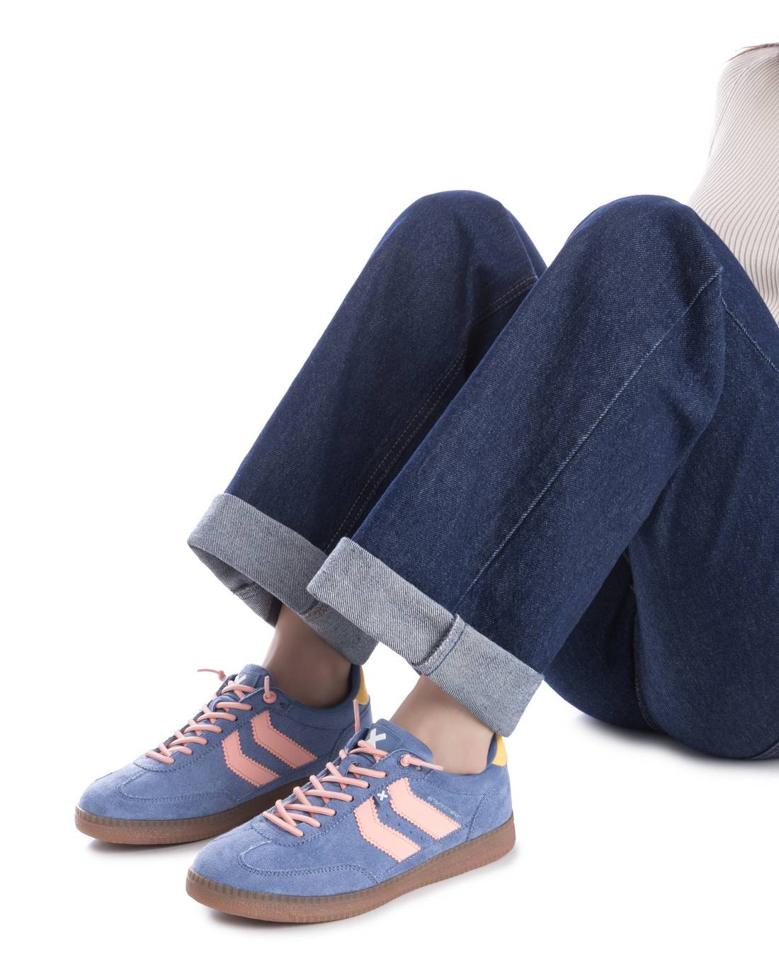 NOVEDAD Zapatilla Antelina ( Mujer )