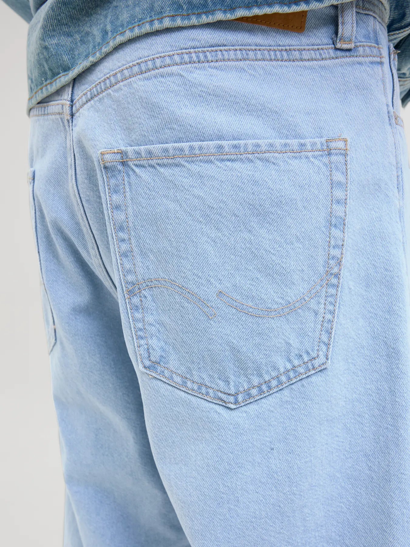 Vaquero corte Baggy en Azul Claro - Jack & Jones